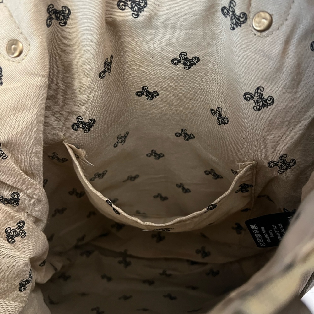 Vintage Addiction Canvas Tote - Picture 5 of 7